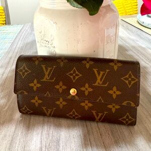 Louis Vuitton Long Sarah Wallet